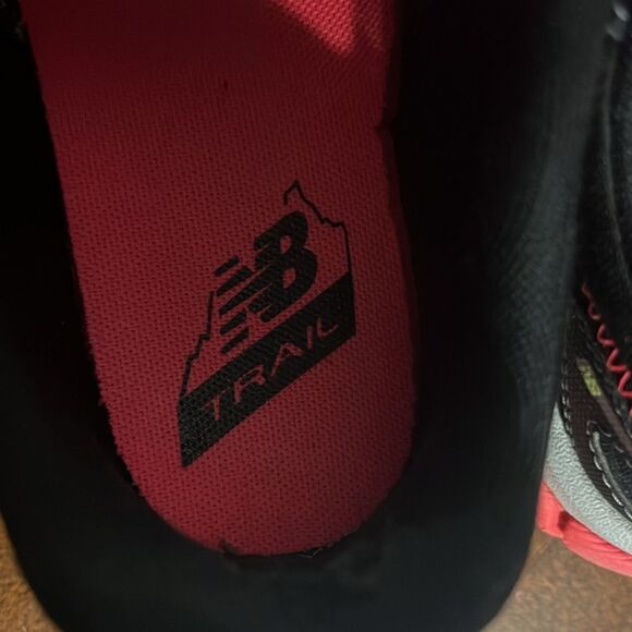 🔥🔥 New Balance 610 v5 All Terrain Techride Running Trail Shoes Women Size 7B - Picture 8 of 16